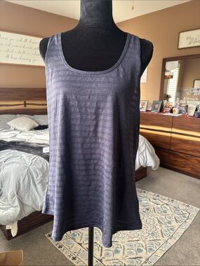 Women’s Scoop Neck Sleeveless Tank Top — Charcoal Gray